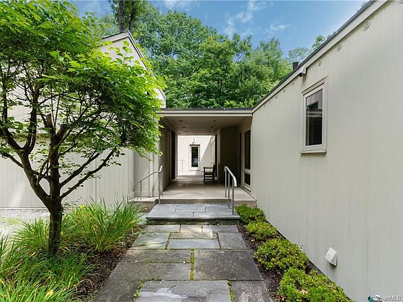 109 Stony Brook Road