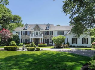 20 Riverside Dr, Rumson, NJ 07760
