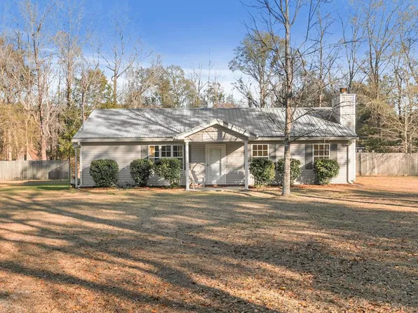 241 December Rd, Slocomb, AL 36375