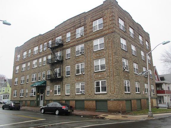 4th image of 133 N Maple Ave #404-19