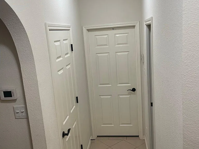 7433 Lake Micala Dr — Photo 30