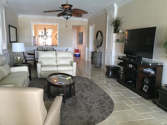5th image of 15 Harbour Isle Drive W #Ph01