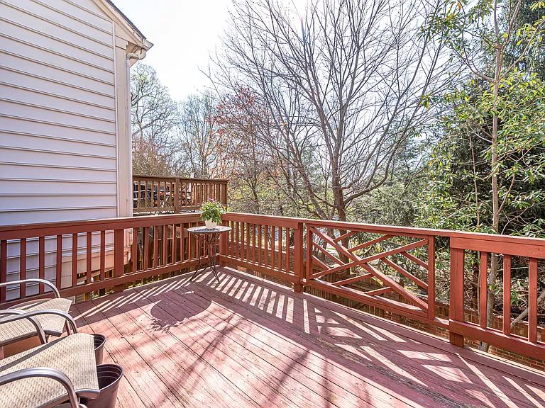 9600 Lagersfield Cir — Photo 23