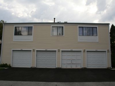 838 Cambridge Pl #130C, Wheeling, IL, 60090