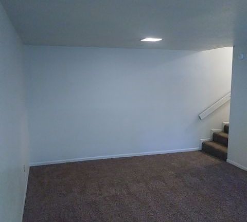 5th image of 1336 Lewis Ave