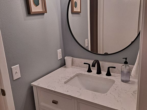Hallway sink.