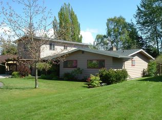 2811 Azalea Pl, Bellingham, WA 98225