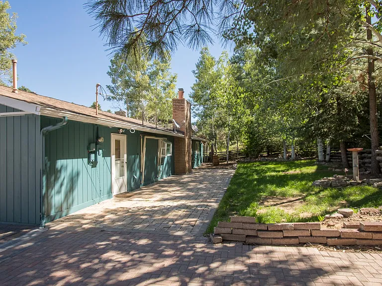637 E Zuni Dr — Photo 18