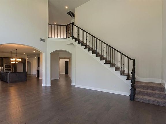 3rd image of 6621 Via Italia Dr
