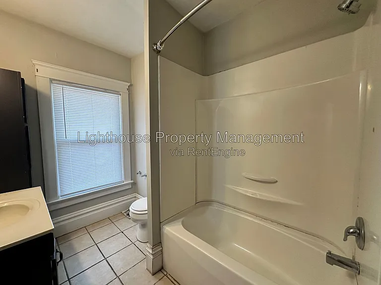 9 Groveland St — Photo 11