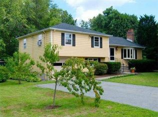 99 Lillian Rd, Lexington, MA 02420