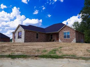 168 Wyndrose Estates Dr, Belleville, IL 62226