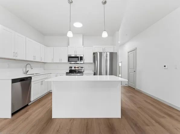 Titan Hill Townhomes