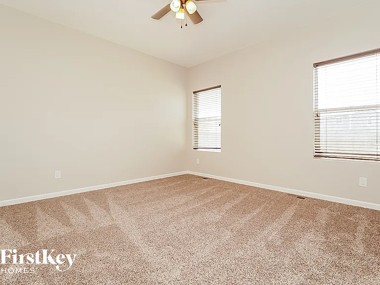 4598 E 95th Ct — Photo 9