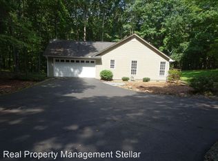 409 Lovelace Rd, Clarkesville, GA 30523