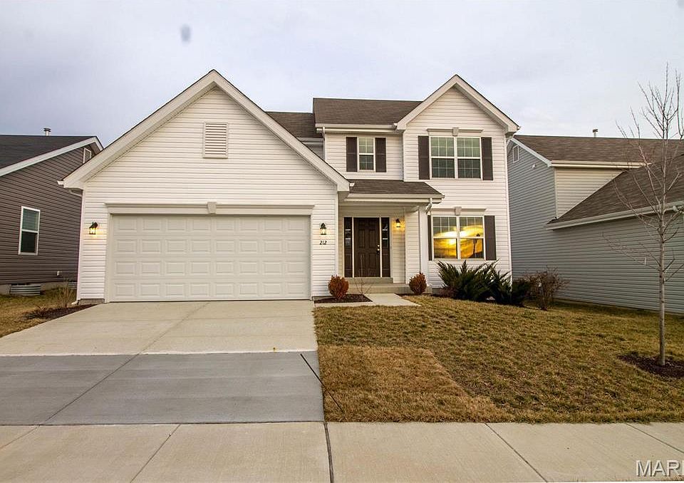 1st image of 212 Pearl Vista Dr