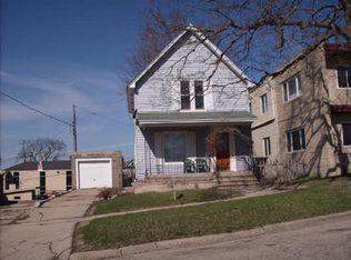 412 College St, Beloit, WI 53511