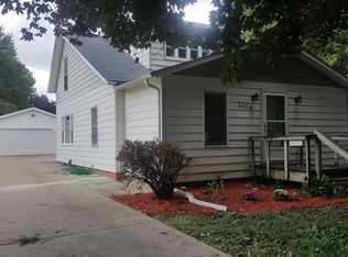 3406 SW 13th St, Des Moines, IA 50315