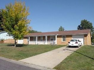 2501 E Oakbrook Dr, Columbia, MO 65202