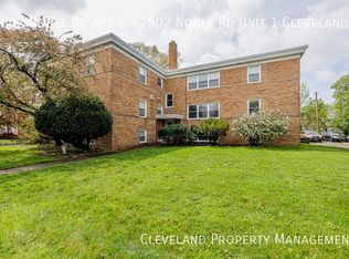 2502 Noble Rd APT 1, Cleveland, OH 44121