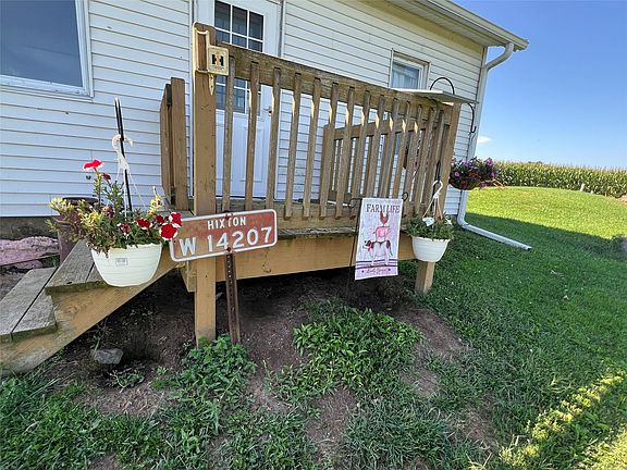 3rd image of 14207 Holmes Road