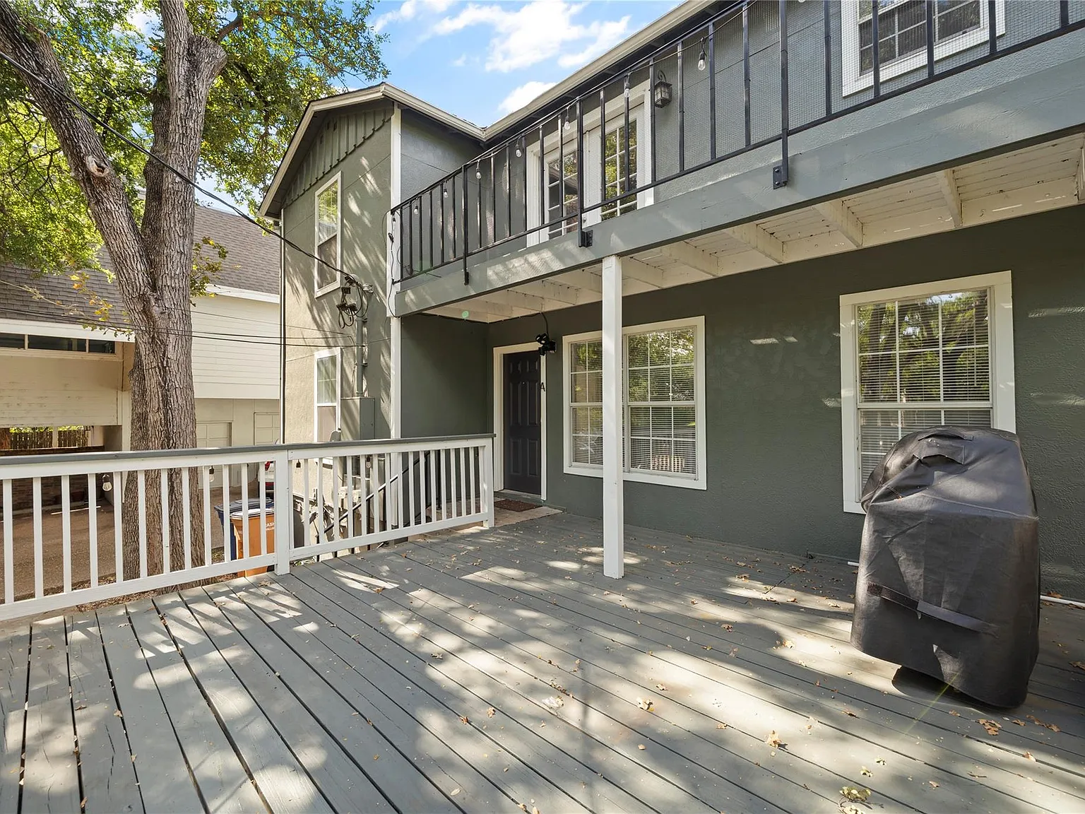 3 bed, 2.0 bath, 1116 sqft, $3,000 — Photo 3