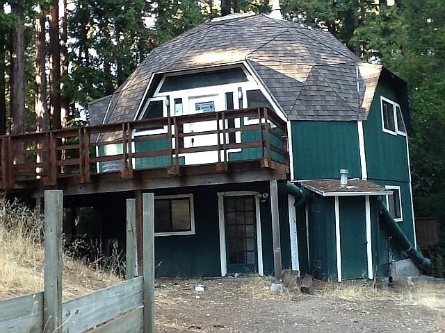 1st image of 415 Alpine Dr