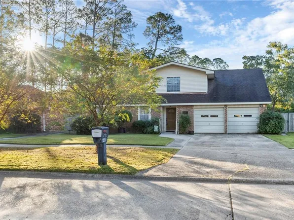 1521 Lakewood Dr, Slidell, LA 70458