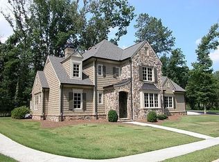 1110 Bloomsbury Ln, Gainesville, GA 30501