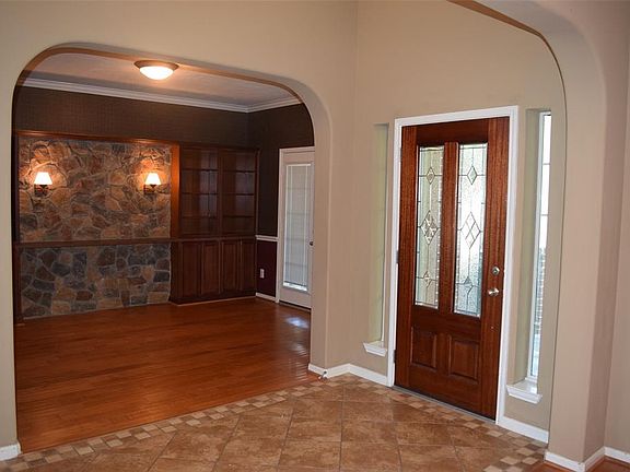 4th image of 15314 Southwood Trace Ln