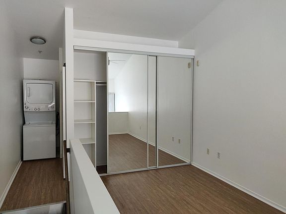5th image of 750 11th Ave Unit 209