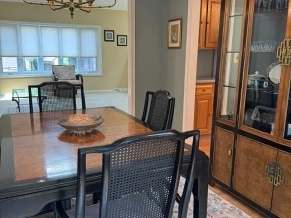 142 Copperwood Dr Unit 142, Stoughton, MA 02072