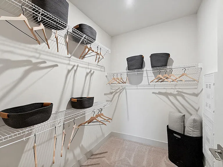 The Belhaven Apartments — Photo 13