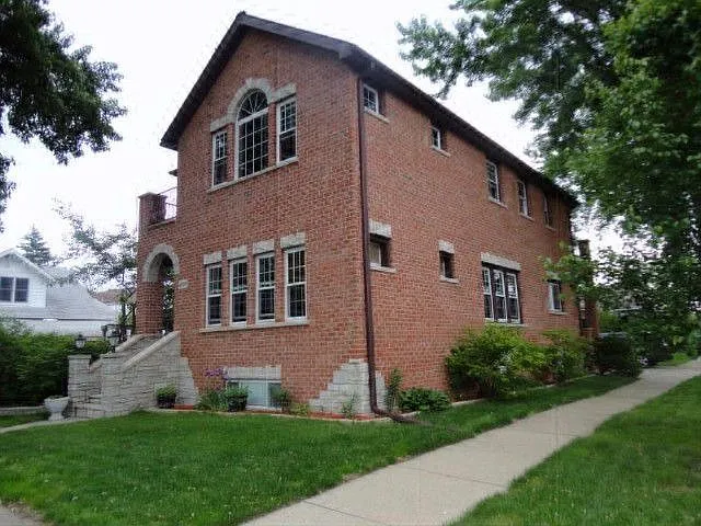 8765 Richard St photo 1