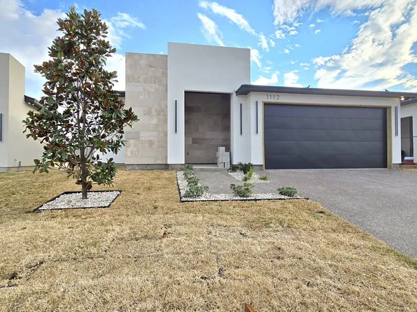 1112 Noyola Loop, Laredo, TX 78046