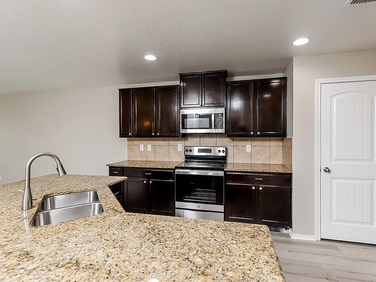 3903 Goliad Frd — Photo 7