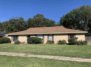 40 W Elmwood Dr, Monroe, LA 71203