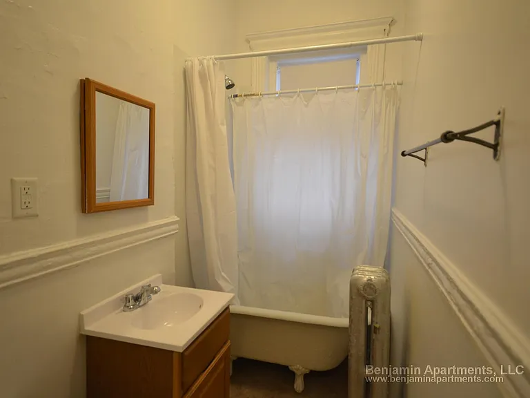 5 Walbridge St #4 — Photo 7