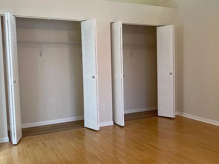 1230 Summit Place Cir #C — Photo 10