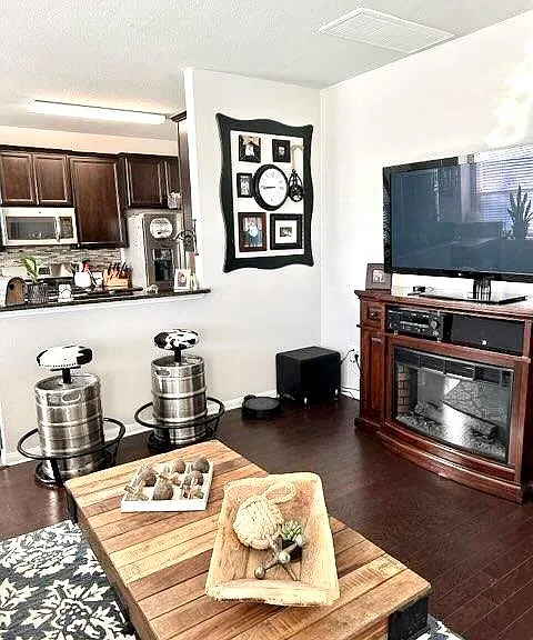 609 Tumlinson Fort Way — Photo 9