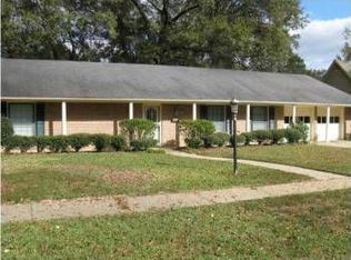 1411 Riverwood Dr, Jackson, MS