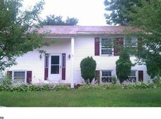 1209 Pinefield Rd, Newark, DE 19713