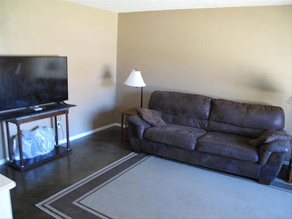 4th image of 6708 Arroyo Dr