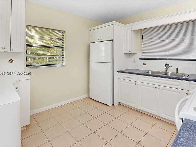 2500 SW 113th Ct — Photo 16