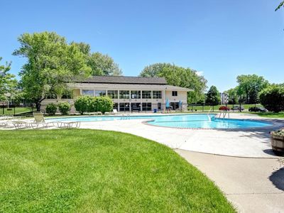 10720 Rockford Rd APT 303, Plymouth, MN, 55442