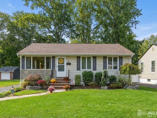 53 Jordan Rd, Colonia, NJ 07067