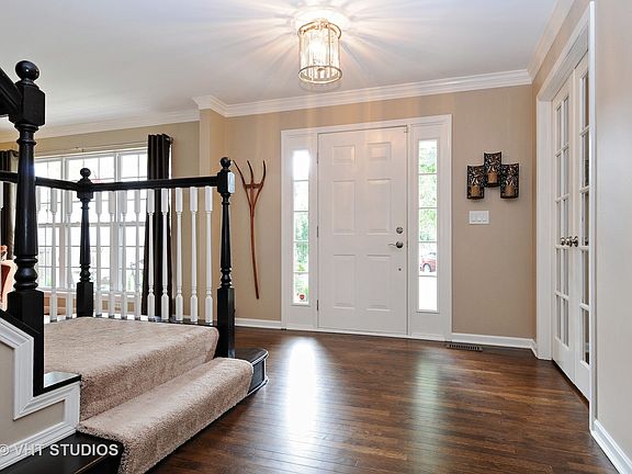 2nd image of 360 Whitewater Ln