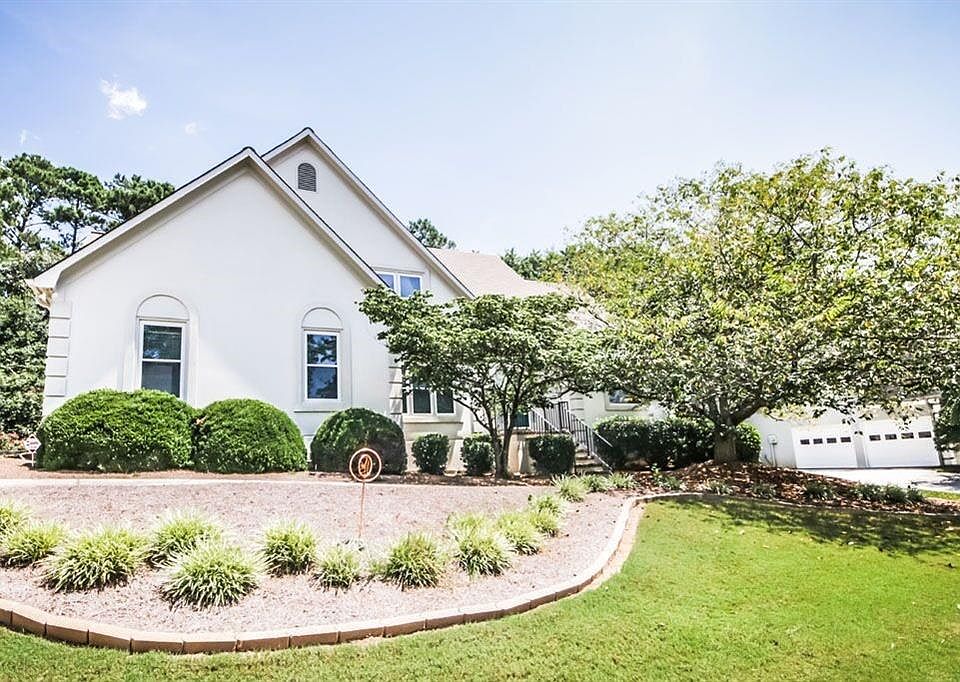 1st image of 2670 Hill Gate Ct