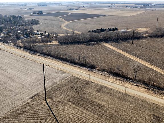 5th image of 0 W Maple St