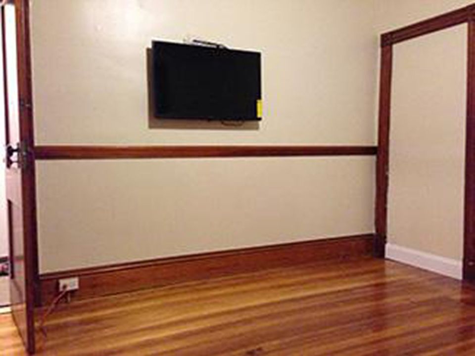 1st image of 141 Cottage St #3